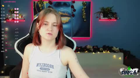 Roxy fiery online show from December 5, 2025, 2:09 am