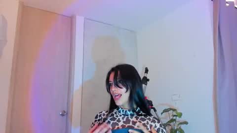Snapshot of roxy_hell chatting on March 7, 2026, 7:00 pm Roxy hell online show from March 7, 2026, 7:00 pm