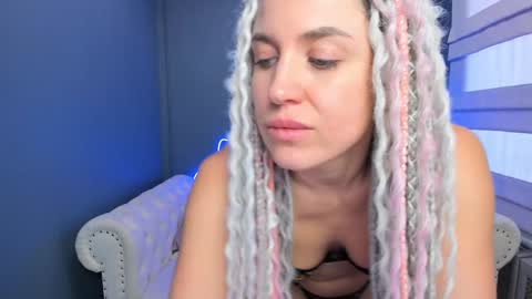 Roxy online show from December 22, 2024, 8:05 am