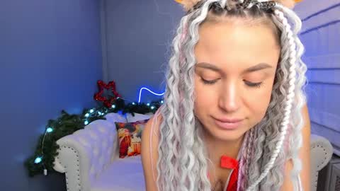 Roxy online show from December 27, 2024, 1:32 am