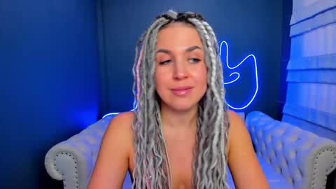 Snapshot of roxy_mars chatting on February 3, 2026, 6:22 am Roxy online show from February 3, 2026, 6:22 am