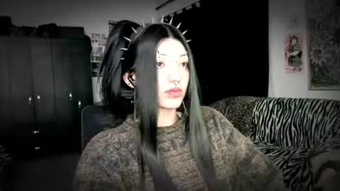 Roxy Independient model Help me to reach 50 thumbs up online show from August 1, 2026, 1:38 am