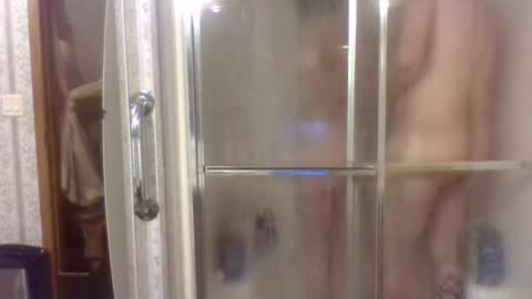 Snapshot of roxybcali chatting on October 22, 2025, 8:03 am Roxy and Brock online show from October 22, 2025, 8:03 am