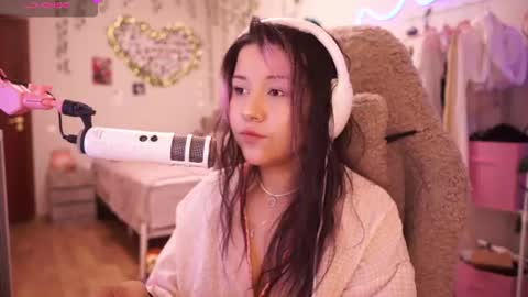 roxysuh online show from July 19, 2026, 9:13 am
