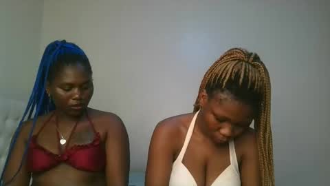 Snapshot of royal_goddes chatting on December 4, 2025, 12:31 am goddes online show from December 4, 2025, 12:31 am