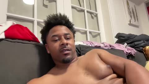 Royal SF online show from February 3, 2025, 3:49 pm