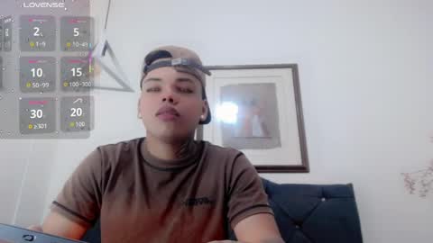 Snapshot of royal_xx chatting on March 17, 2026, 9:18 pm royal_xx online show from March 17, 2026, 9:18 pm