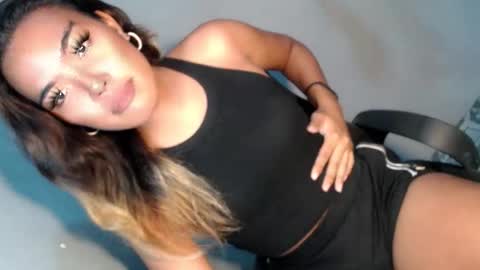 Snapshot of royaltymarcela6969 chatting on September 15, 2025, 7:41 am royaltymarcela6969 online show from September 15, 2025, 7:41 am