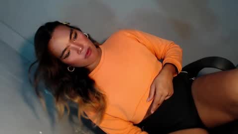 Snapshot of royaltymarcela6969 chatting on September 16, 2025, 4:35 am royaltymarcela6969 online show from September 16, 2025, 4:35 am