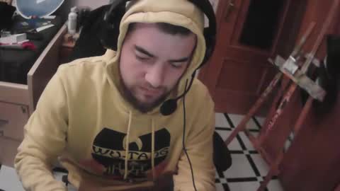 royer04 online show from November 15, 2025, 2:20 am