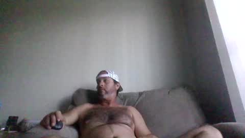 rubbingoneout714 online show from June 29, 2026, 12:50 am