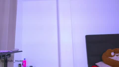 Snapshot of rubi_rouss chatting on May 5, 2026, 3:58 am rubi rouss instagran and X or tw FAV VIBES11 9 33 101 moan and explode my balls online show from May 5, 2026, 3:58 am