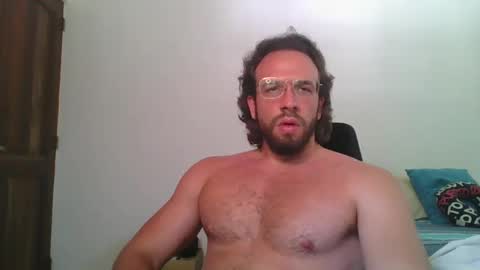 Snapshot of rubio121 chatting on February 24, 2025, 6:15 pm rubio121 online show from February 24, 2025, 6:15 pm