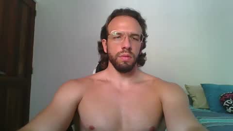 Snapshot of rubio121 chatting on March 10, 2025, 1:54 pm rubio121 online show from March 10, 2025, 1:54 pm