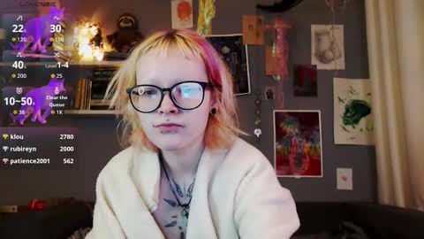 Rubi online show from December 15, 2025, 10:03 pm