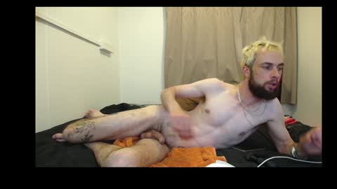 Snapshot of rubitricky chatting on December 5, 2024, 7:16 am RubitRicky online show from December 5, 2024, 7:16 am