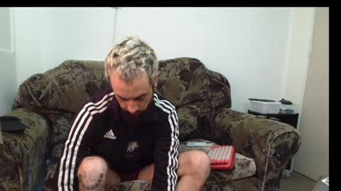 Snapshot of rubitricky chatting on January 6, 2025, 9:22 pm RubitRicky online show from January 6, 2025, 9:22 pm