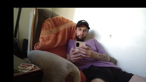 Snapshot of rubitricky chatting on January 15, 2025, 4:15 am RubitRicky online show from January 15, 2025, 4:15 am