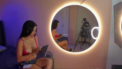 Snapshot of ruby_tylor chatting on November 26, 2025, 12:17 pm ruby online show from November 26, 2025, 12:17 pm