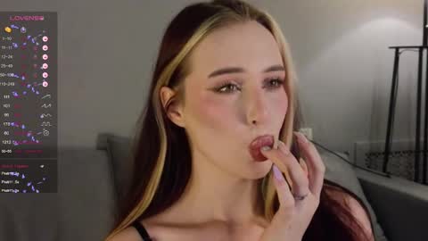 Snapshot of rubyalaska chatting on February 26, 2025, 10:42 pm Ruby online show from February 26, 2025, 10:42 pm