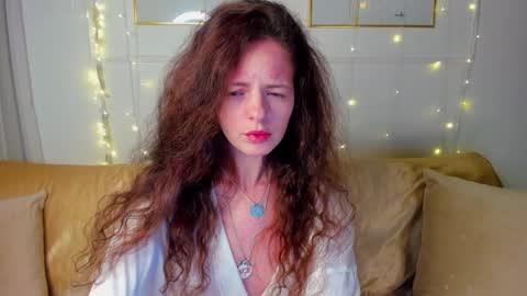 Snapshot of rubyattwood chatting on October 19, 2025, 5:46 pm rubyattwood online show from October 19, 2025, 5:46 pm