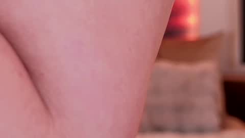Snapshot of rubyluxee chatting on May 29, 2026, 6:00 am Ruby Luxe online show from May 29, 2026, 6:00 am