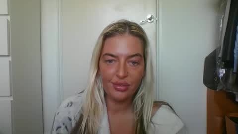 rubyredxxxoxxx online show from January 3, 2025, 10:09 am