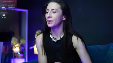  Ruby  online show from September 17, 2025, 10:55 pm