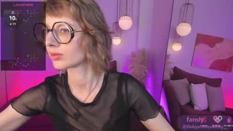 Snapshot of rubytwinkle chatting on September 16, 2025, 5:41 am Ruby online show from September 16, 2025, 5:41 am
