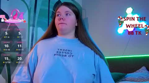 Snapshot of rubyvalen chatting on December 18, 2025, 1:44 am Ruby online show from December 18, 2025, 1:44 am