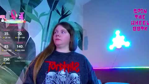 Snapshot of rubyvalen chatting on February 6, 2026, 1:10 am Ruby online show from February 6, 2026, 1:10 am