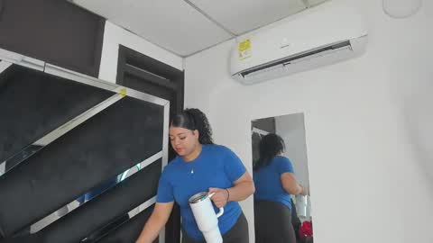 rubyxht online show from November 23, 2025, 12:38 pm