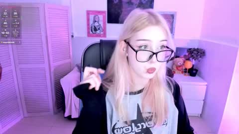 Snapshot of rubyybennett chatting on October 8, 2025, 7:22 pm rubyybennett online show from October 8, 2025, 7:22 pm