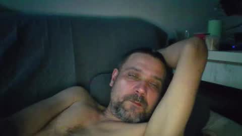 Snapshot of rul3ssuck chatting on September 16, 2025, 9:27 pm rul3ssuck online show from September 16, 2025, 9:27 pm