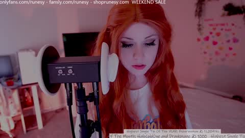Snapshot of runesy chatting on March 9, 2025, 4:05 am Lady online show from March 9, 2025, 4:05 am