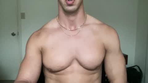 runfasterxo online show from November 25, 2025, 4:18 pm