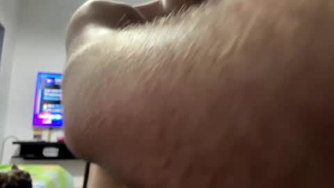 Snapshot of rusito70 chatting on February 6, 2025, 4:31 am rusito70 online show from February 6, 2025, 4:31 am