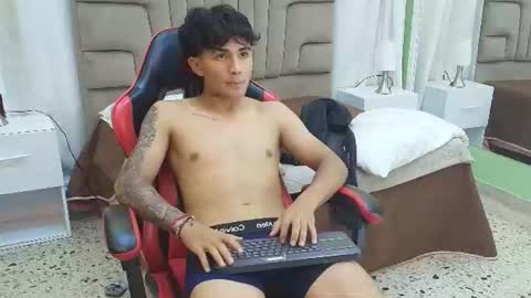 Snapshot of ruslan_marcel chatting on July 6, 2026, 3:03 pm Ruslan Marcel online show from July 6, 2026, 3:03 pm