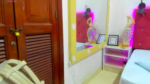 Ruth online show from October 14, 2025, 12:50 pm