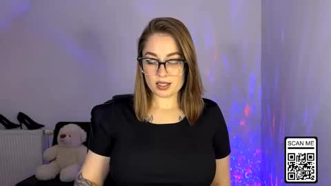 Nika online show from November 10, 2025, 7:57 pm