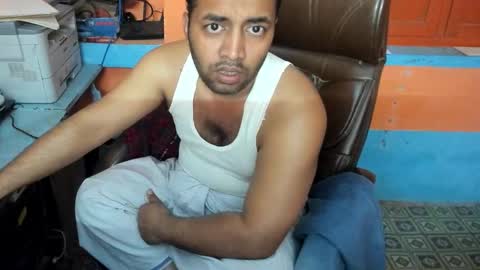 rwb17 online show from February 5, 2026, 9:25 am