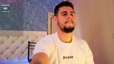 R Y A N online show from September 10, 2025, 12:38 pm