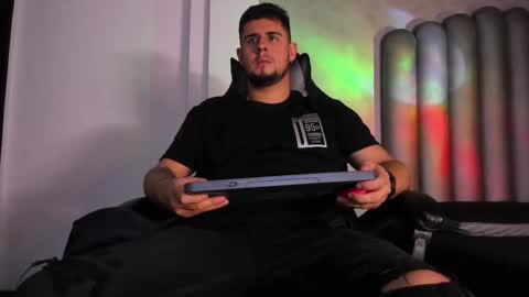 Snapshot of ryan_evanns chatting on September 21, 2025, 4:58 am R Y A N online show from September 21, 2025, 4:58 am