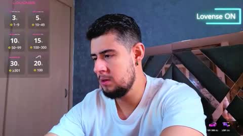 Snapshot of ryan_evanns chatting on November 2, 2025, 11:56 am R Y A N online show from November 2, 2025, 11:56 am