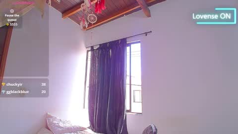 Snapshot of ryan_evanns chatting on November 9, 2025, 2:48 pm R Y A N online show from November 9, 2025, 2:48 pm