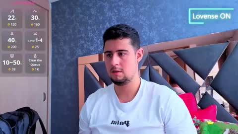 Snapshot of ryan_evanns chatting on November 22, 2025, 3:22 pm R Y A N online show from November 22, 2025, 3:22 pm