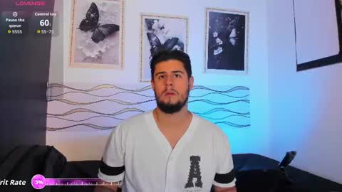 Snapshot of ryan_evannss_ chatting on June 15, 2026, 11:23 am Ryan Evannss online show from June 15, 2026, 11:23 am