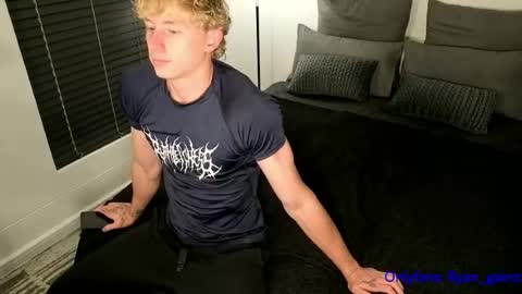 Snapshot of ryan_gainzz chatting on April 6, 2026, 6:53 pm Ryan gainzz online show from April 6, 2026, 6:53 pm
