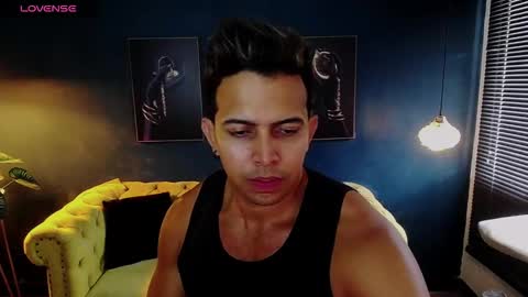 Ryan online show from December 2, 2025, 7:31 pm