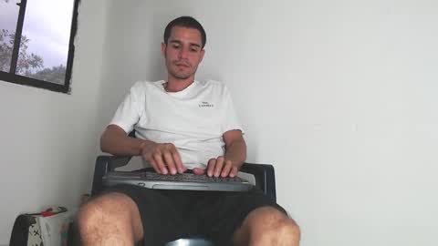 Snapshot of ryan_palmer chatting on February 2, 2025, 10:39 pm Ryan Palmer online show from February 2, 2025, 10:39 pm